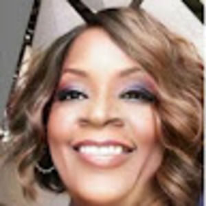 Meet your Posher, Pamela a